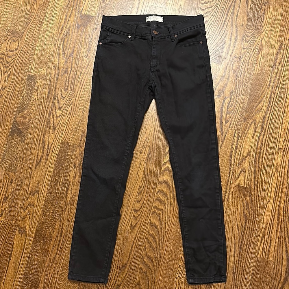 Free People black skinny jeans size 27